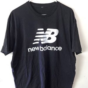 New Balance Men's Essentials Stacked Logo Short Sleeve XL